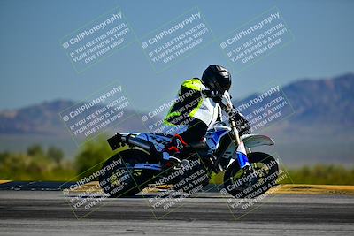 media/Mar-25-2024-Moto Forza (Mon) [[8d4319bd68]]/4-Novice Group/Session 2 (Turn 9 Side)/